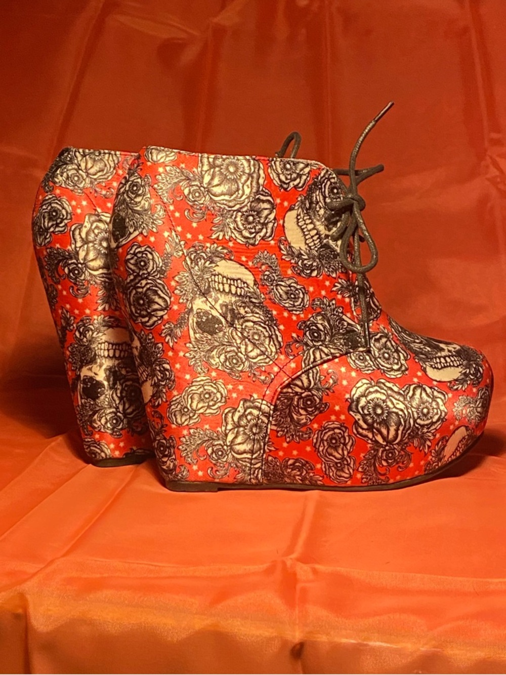 IRON FIST super high platform ankle booties,hot pink satin,skull print,lace up 7 - Picture 6 of 14